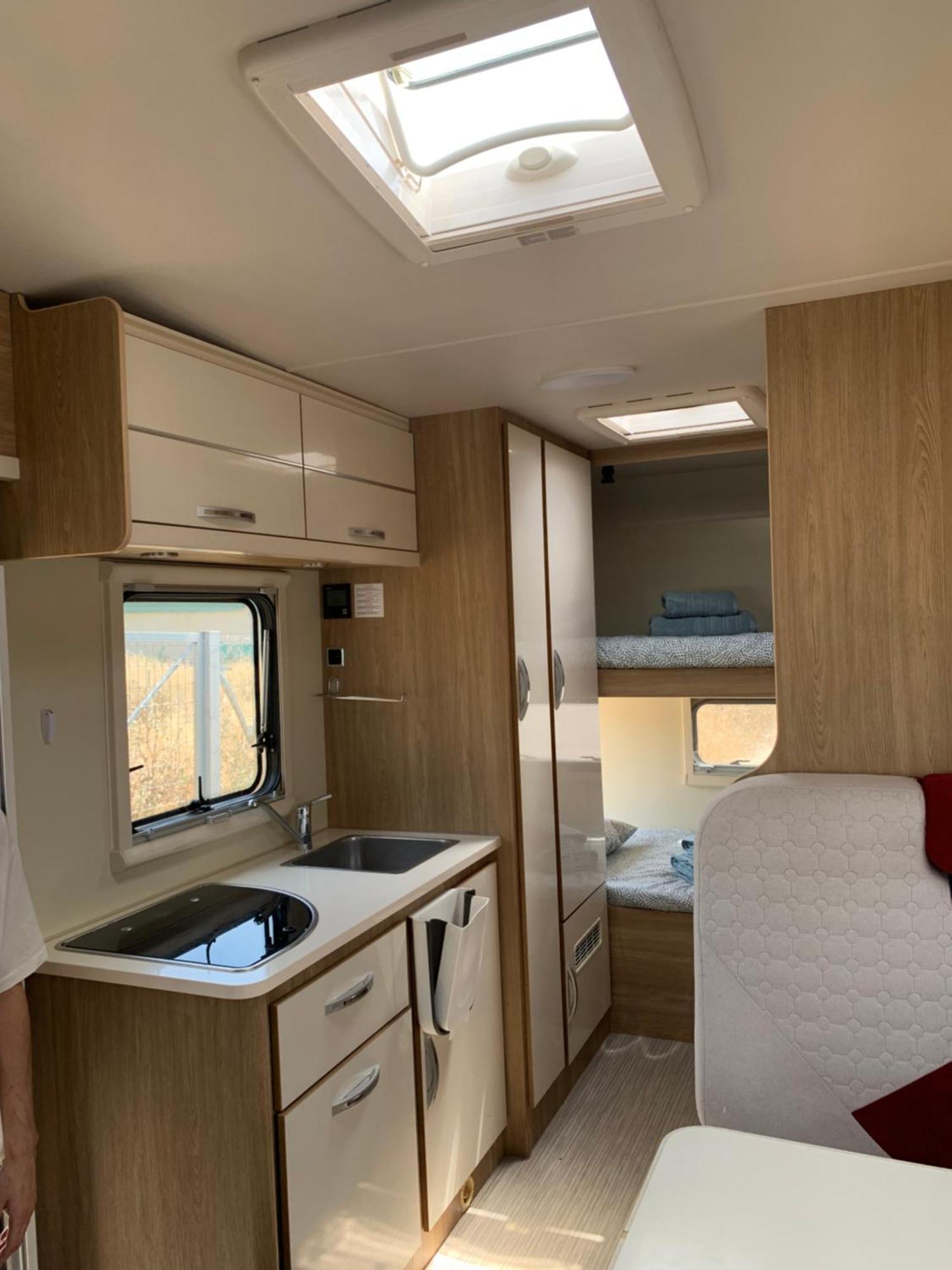 Camping Autocaravana Casa Luna *